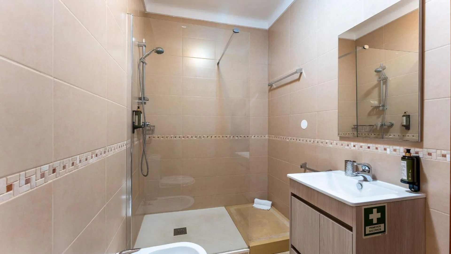 Apartment Wonderful 3 Bdr Duplex W/ Terrace By Lovelystay Alvor