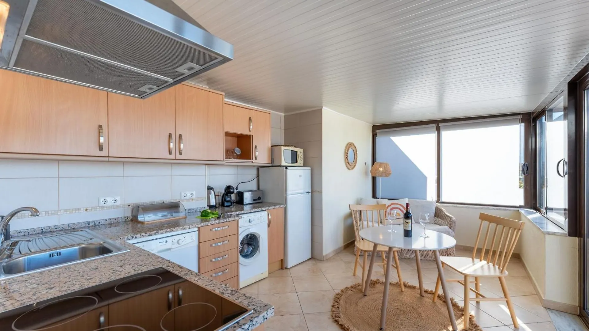 Wonderful 3 Bdr Duplex W/ Terrace By Lovelystay Alvor Apartment