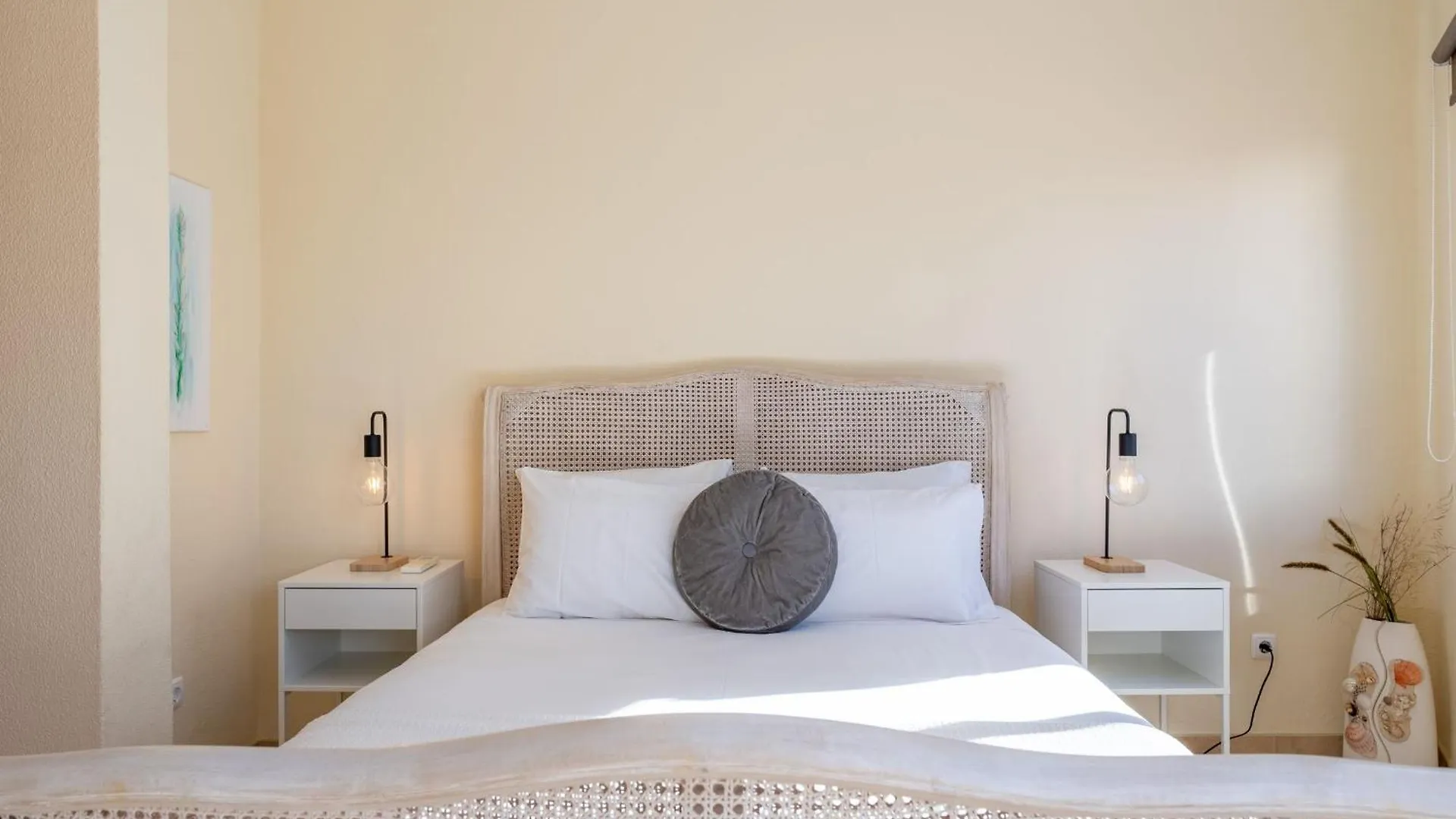 Apartment Wonderful 3 Bdr Duplex W/ Terrace By Lovelystay Alvor