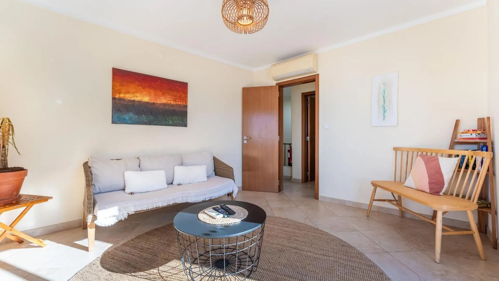 Wonderful 3 Bdr Duplex W/ Terrace By Lovelystay Alvor